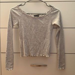 Brandy Melville gray lettuce edge top